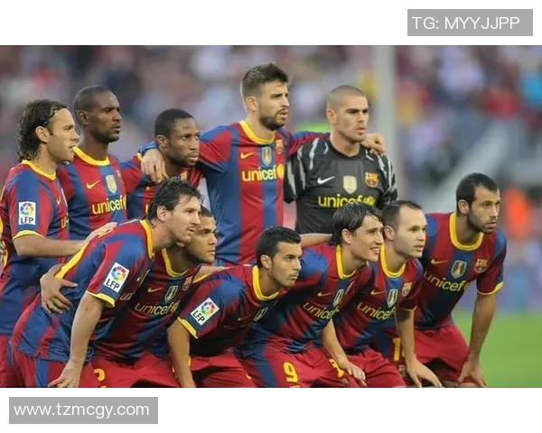 杭州足球队在挑战赛中的默契配合与战术执行分析 杭州足球队在挑战赛中的默契配合与战术执行分析